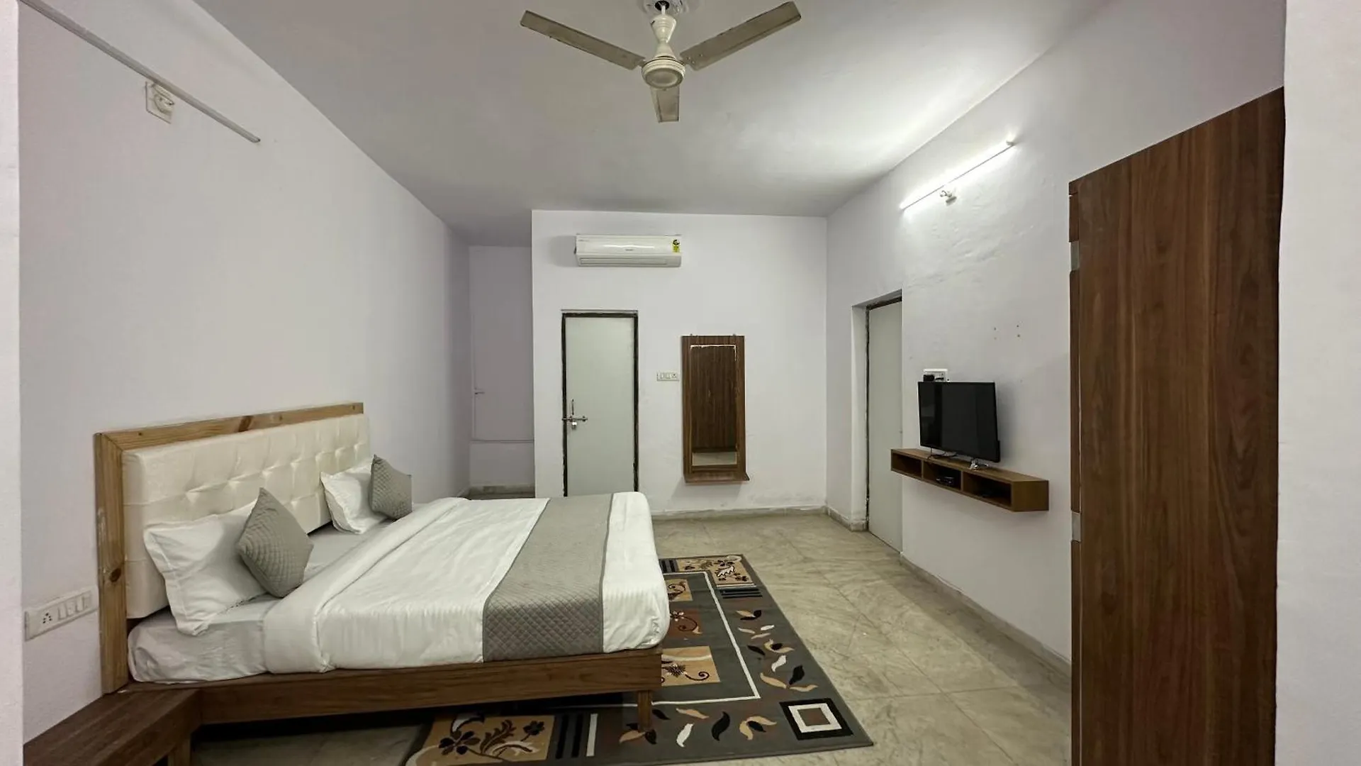 The Burj Resort Luxurious Stay Udaipur