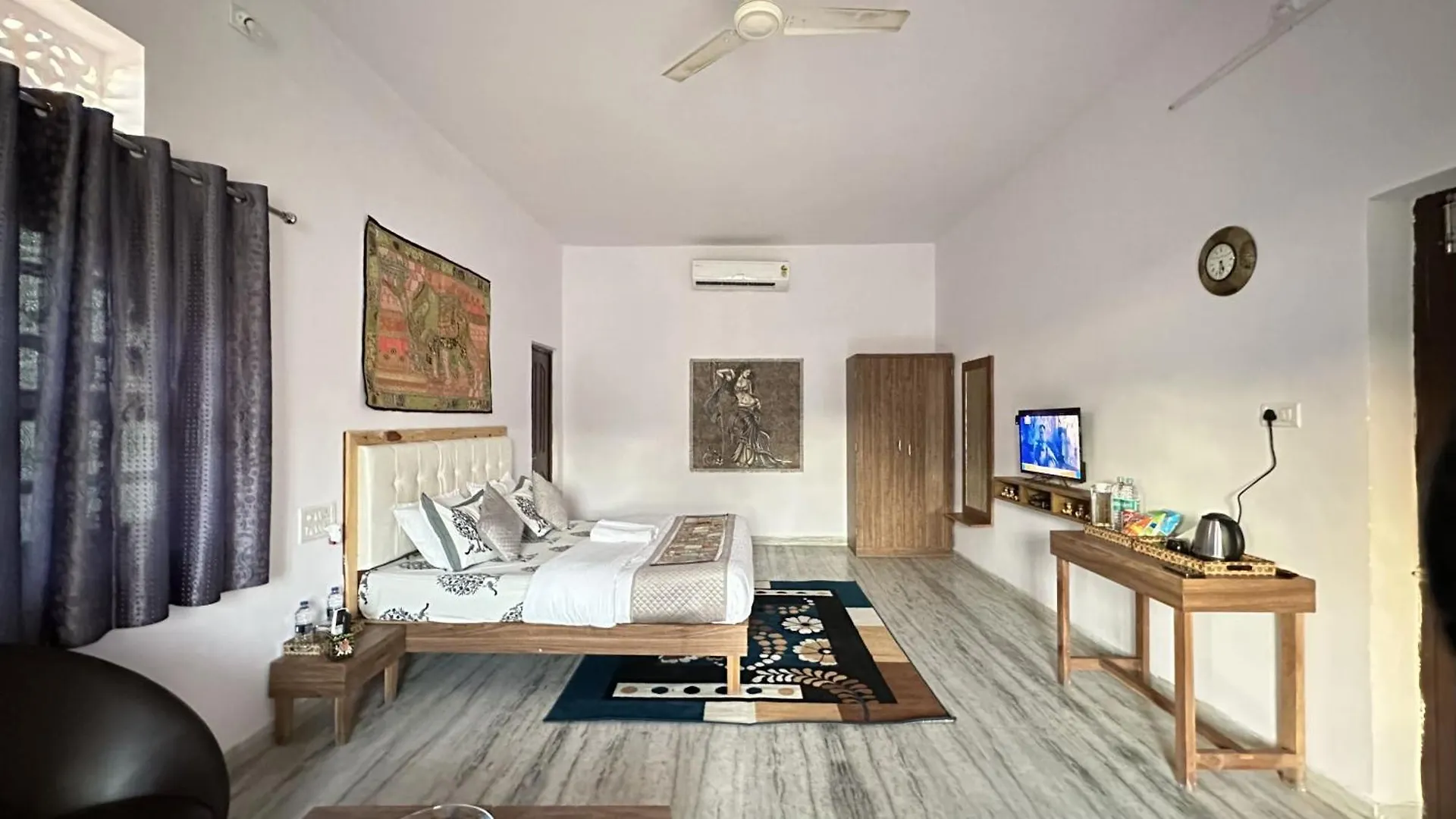 The Burj Resort Luxurious Stay Udaipur 0*,  India